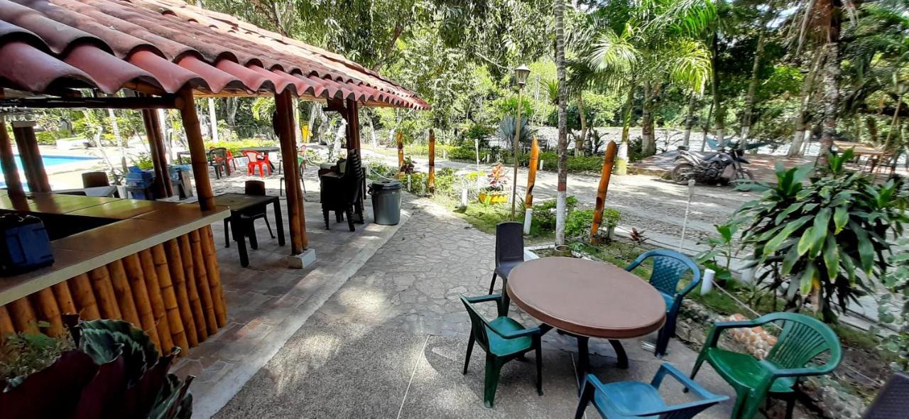 Campestre La Gaitana 2*